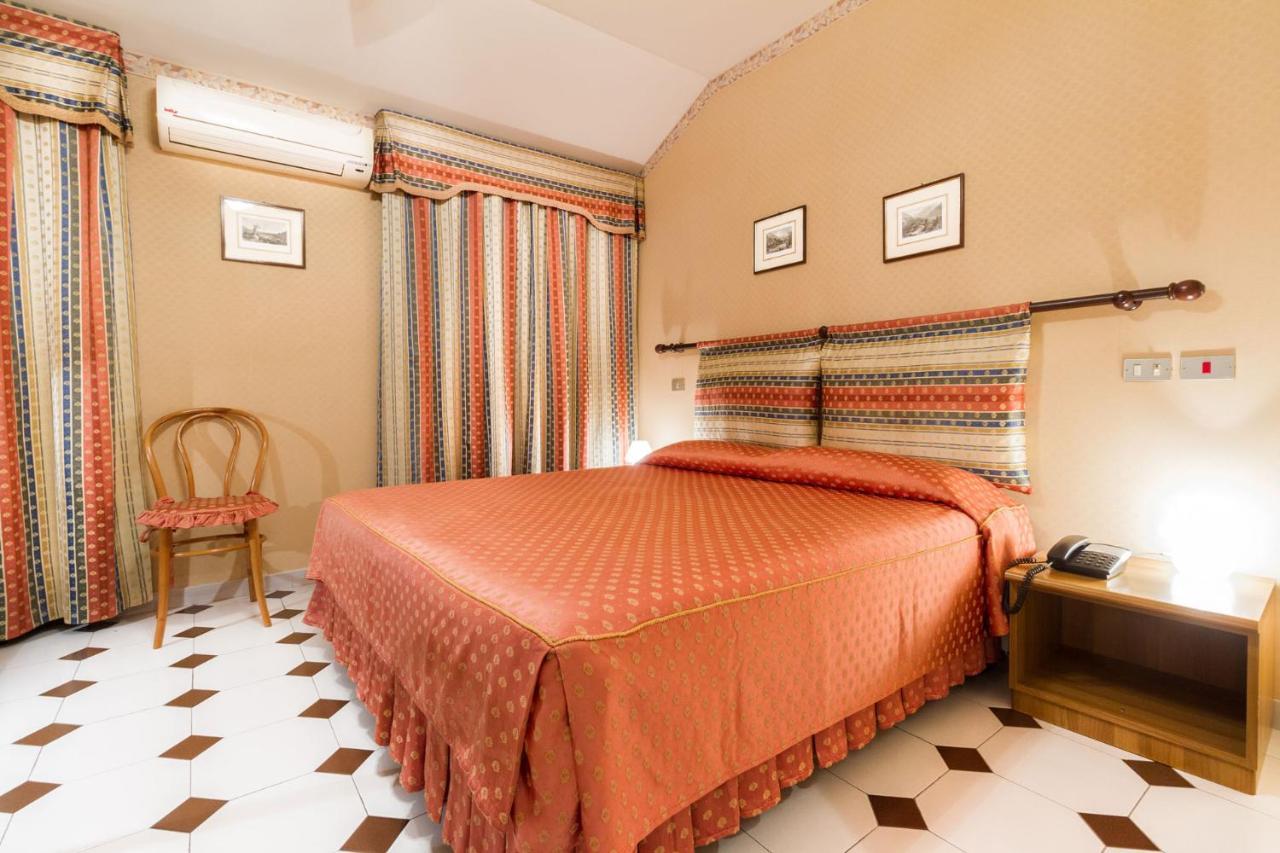 Park Hotel Villa Salzea Trofarello Eksteriør bilde