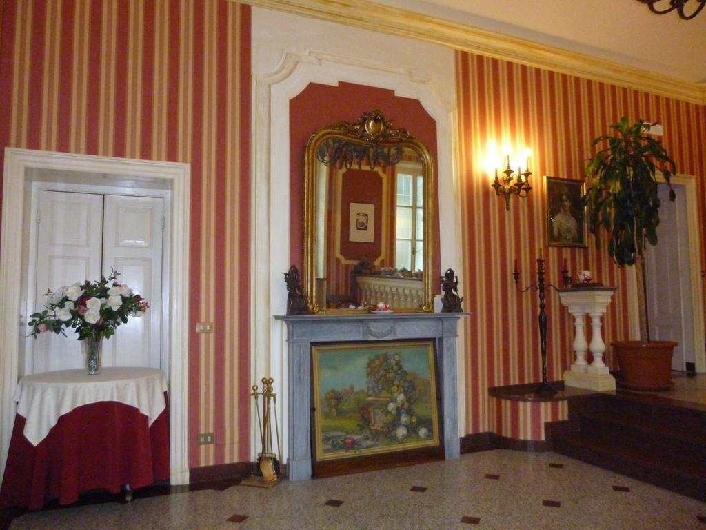 Park Hotel Villa Salzea Trofarello Eksteriør bilde